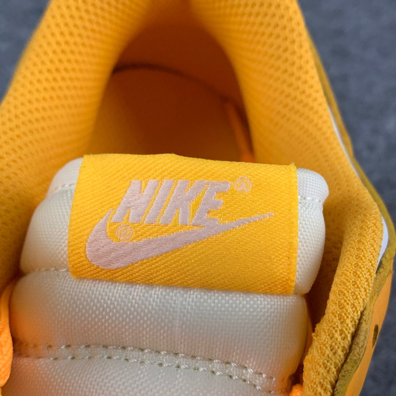 Wmns Dunk Low 'Laser Orange'
