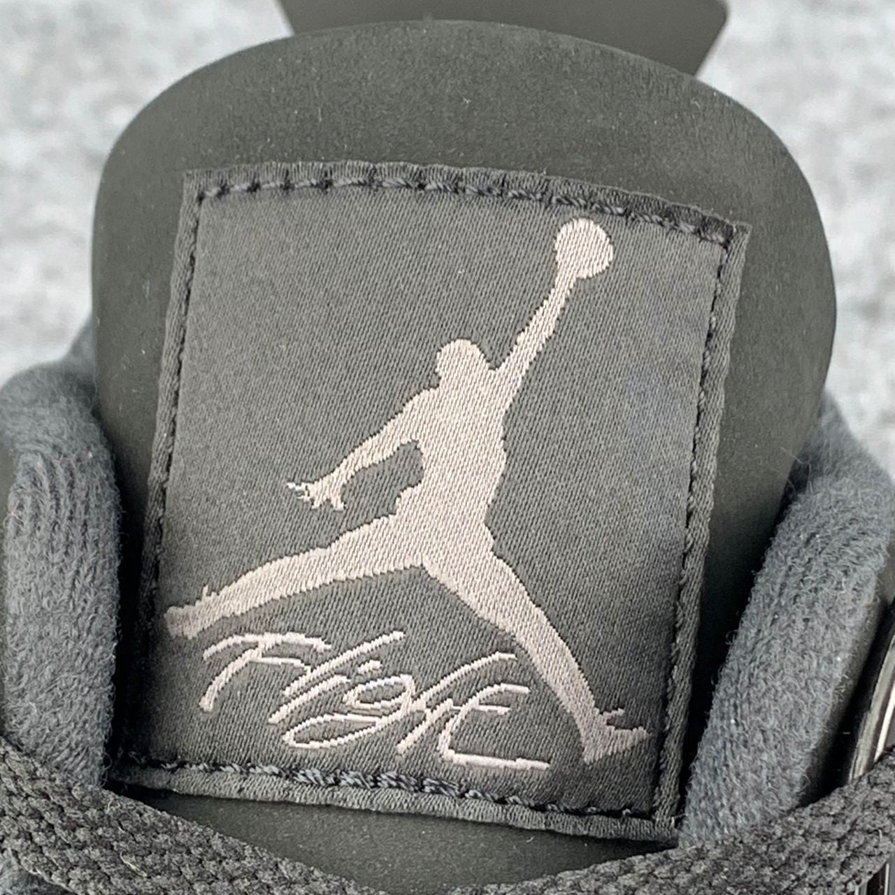 Air Jordan 4 Retro 'Black Cat' 2025