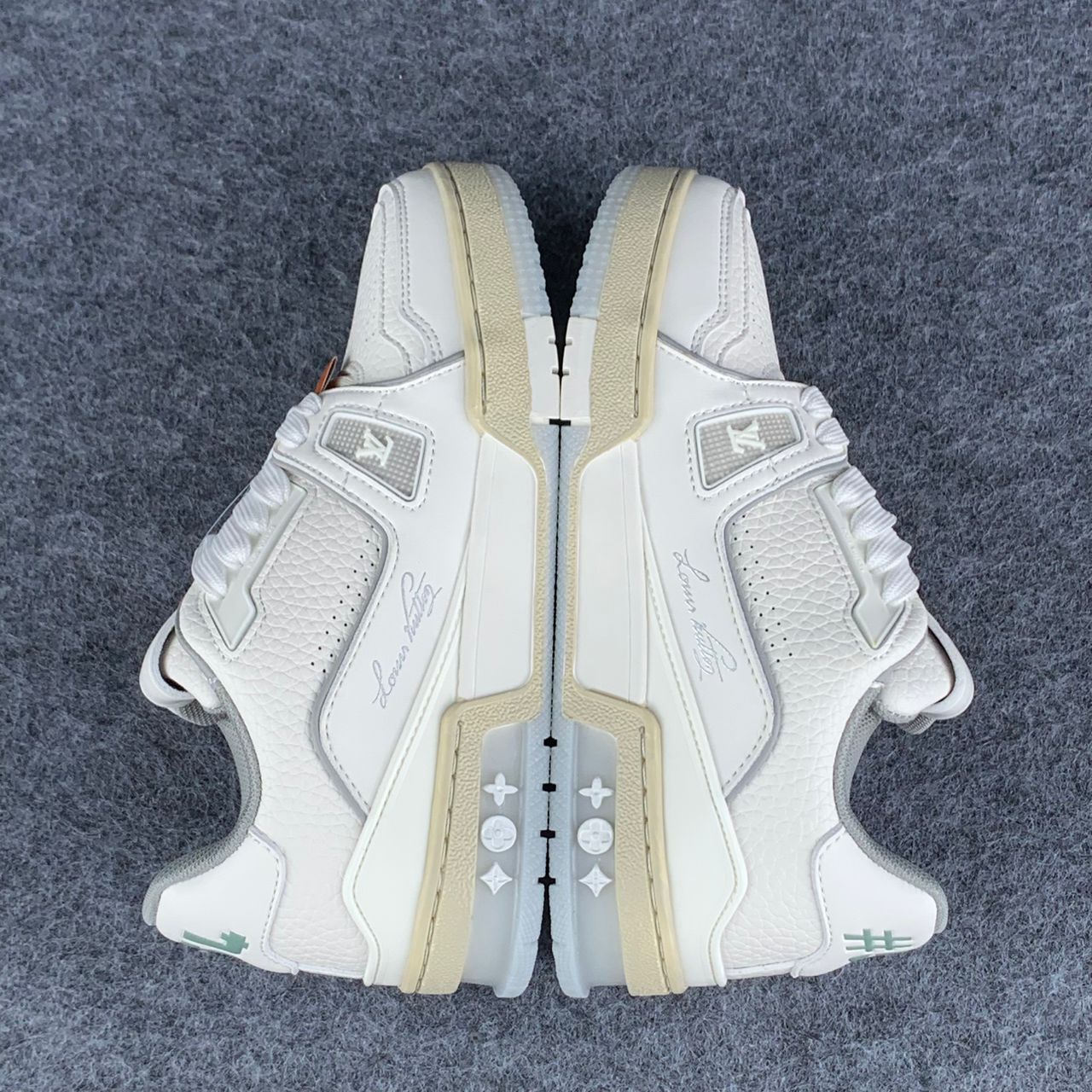 LV Trainer 'Cream White' (B-Grade Version)