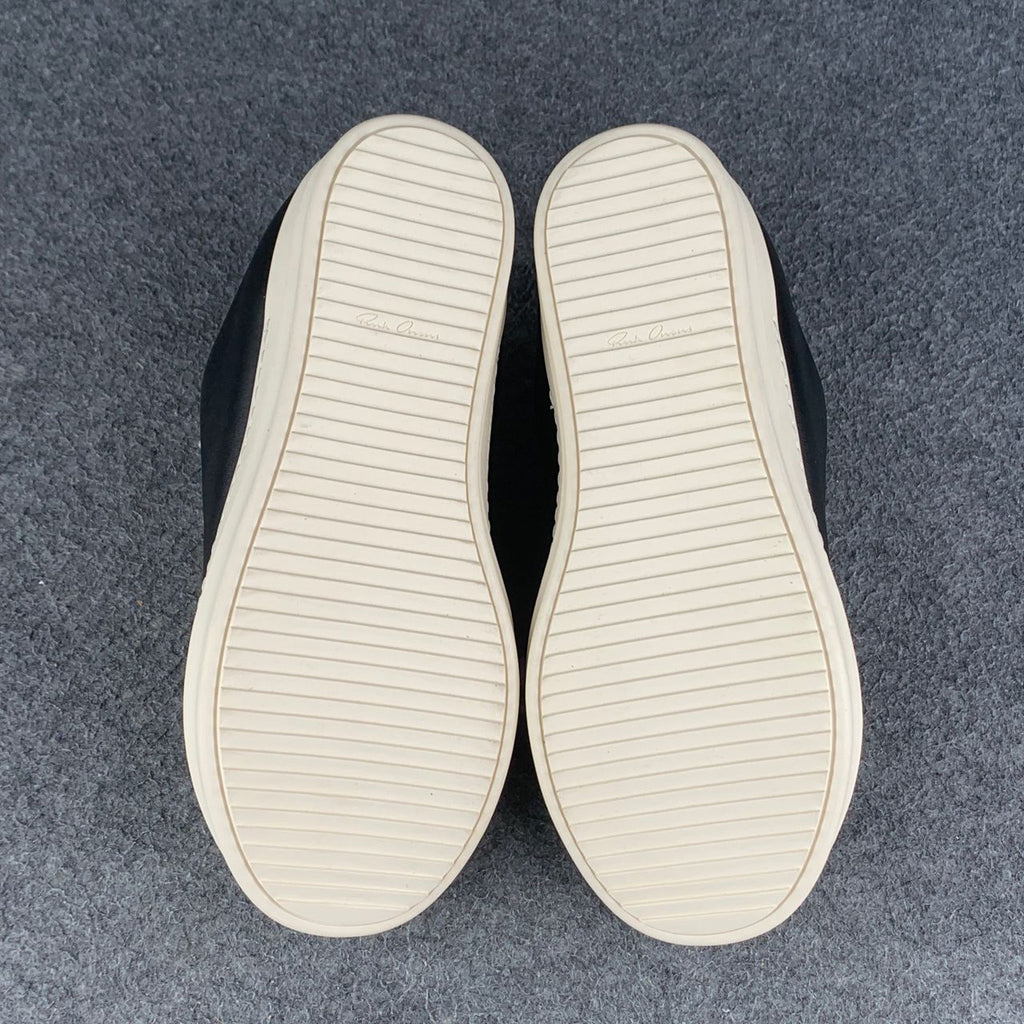 Rick Owens Luxor Jumbo Lace Padded Low 'Black Milk'