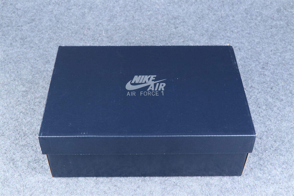 Air Force 1 '07 LV8 'Metallic Swoosh Pack - Oil Green'