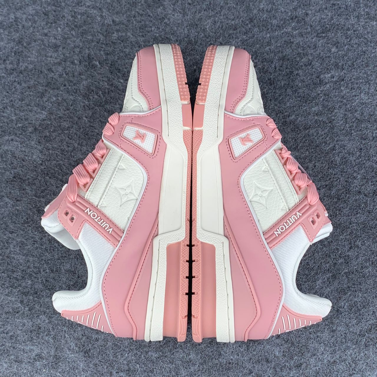 WMNS LV Trainer ‘Rose’  (B-Grade Version)