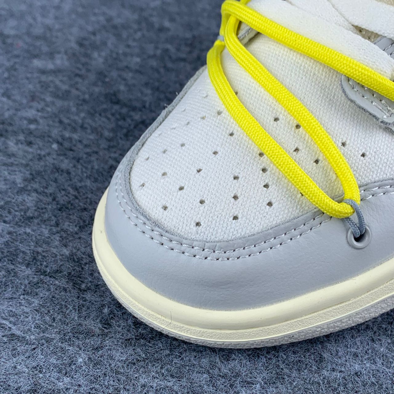 Off-White x Dunk Low 'Lot 29 of 50'