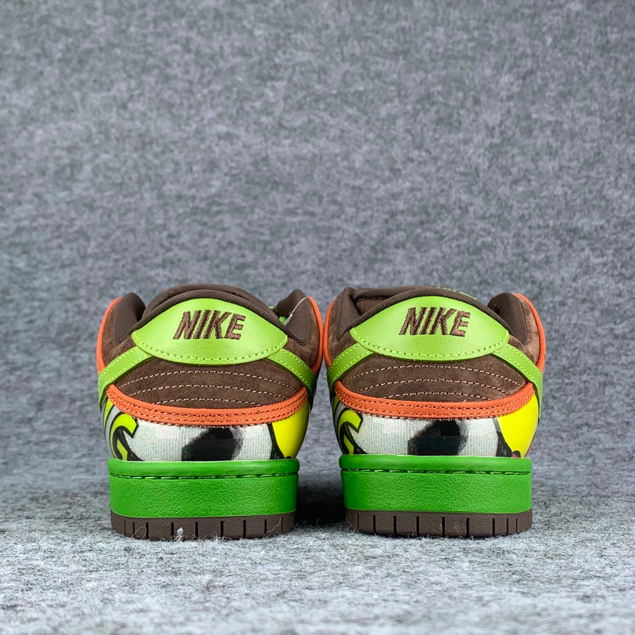 Dunk Low Premium SB QS 'De La Soul'