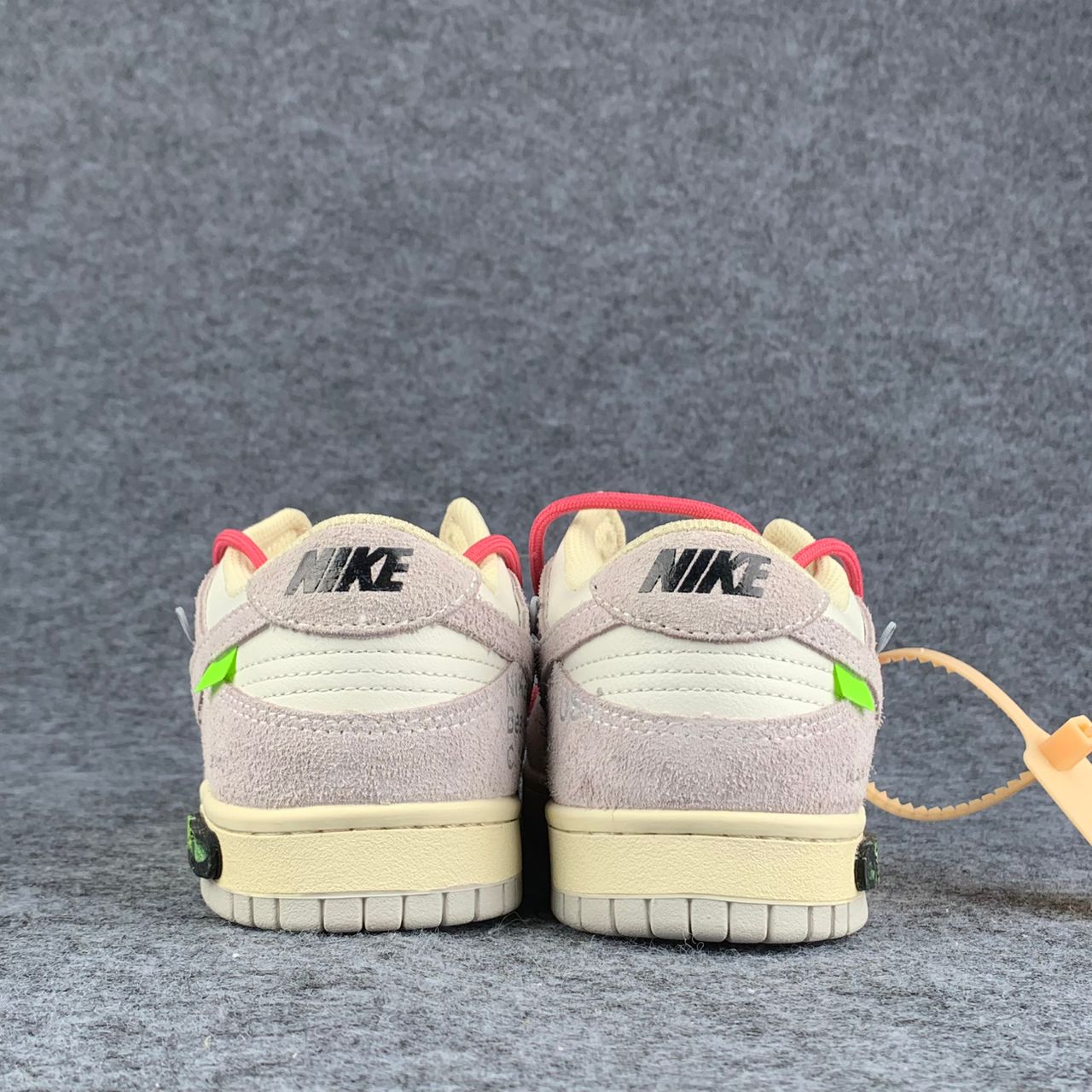 Off-White x Dunk Low 'Lot 17 of 50'