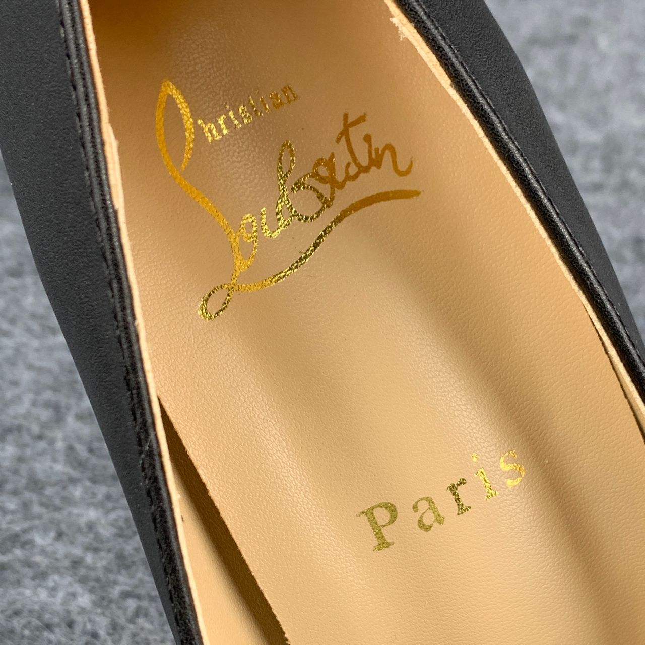 Christian Louboutin Kate Pump 'Matte Black' (We recommend 1 size up from your usual size)