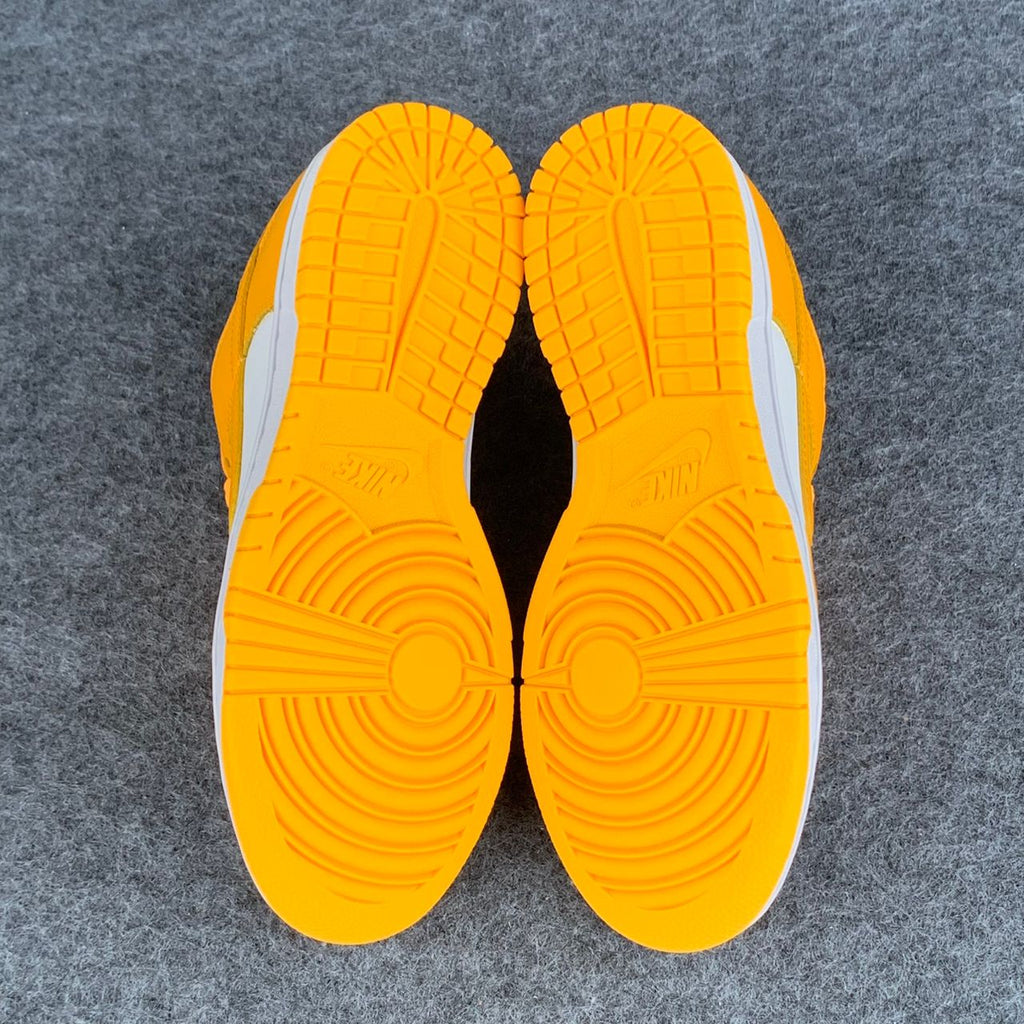 Wmns Dunk Low 'Laser Orange'