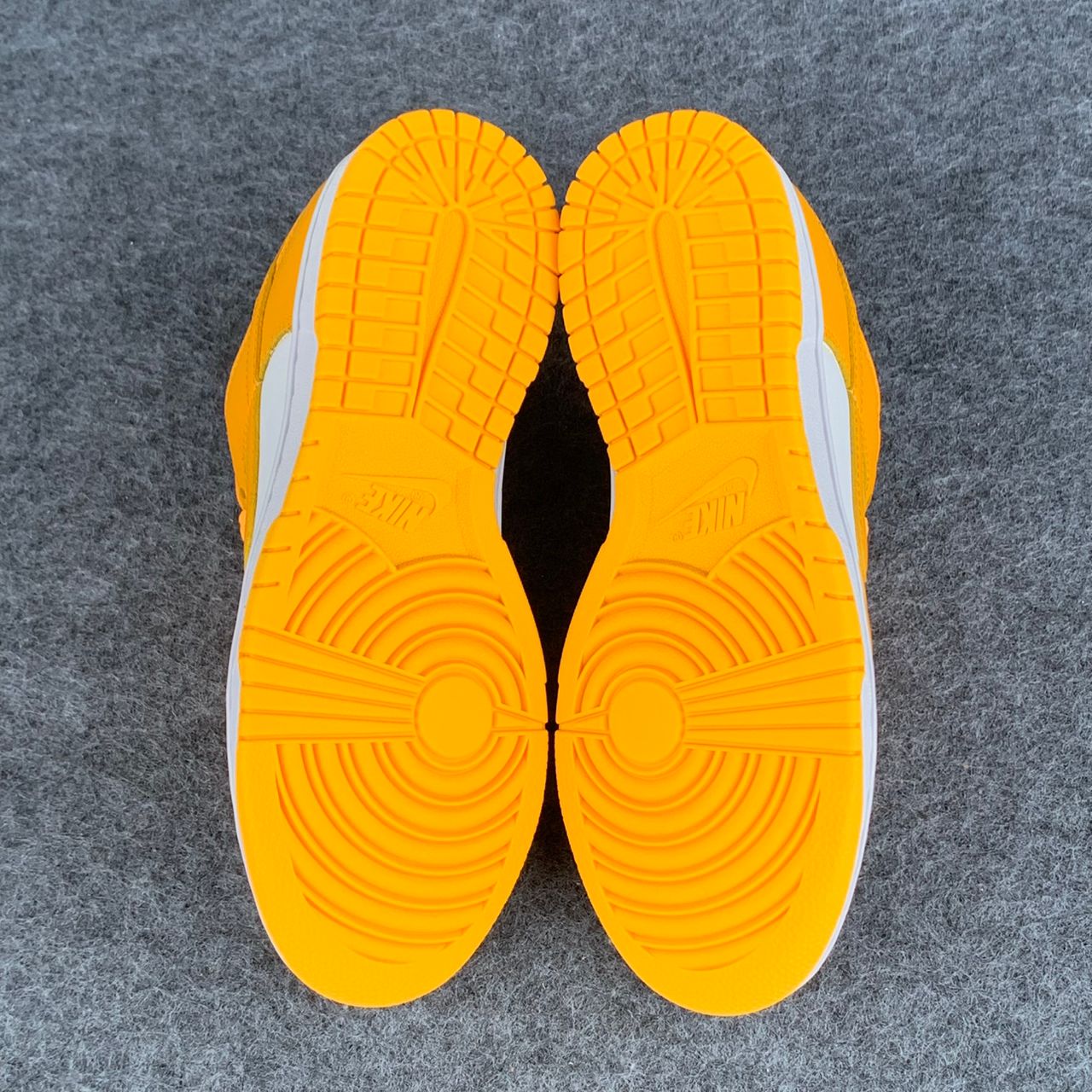Wmns Dunk Low 'Laser Orange'