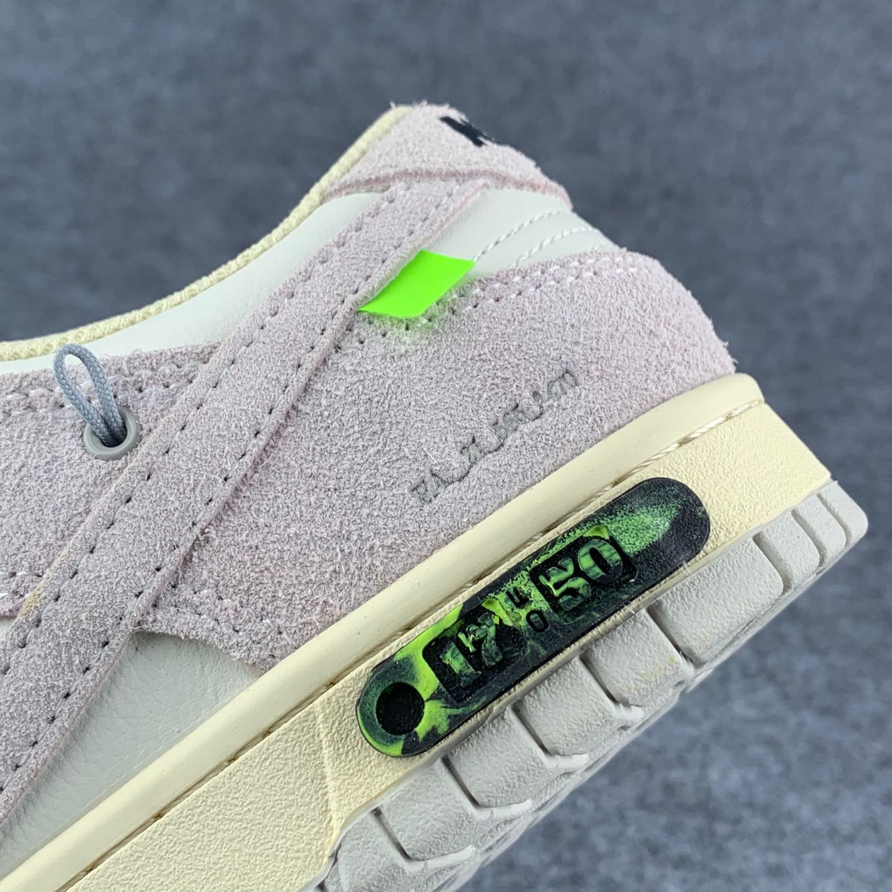 Off-White x Dunk Low 'Lot 17 of 50'