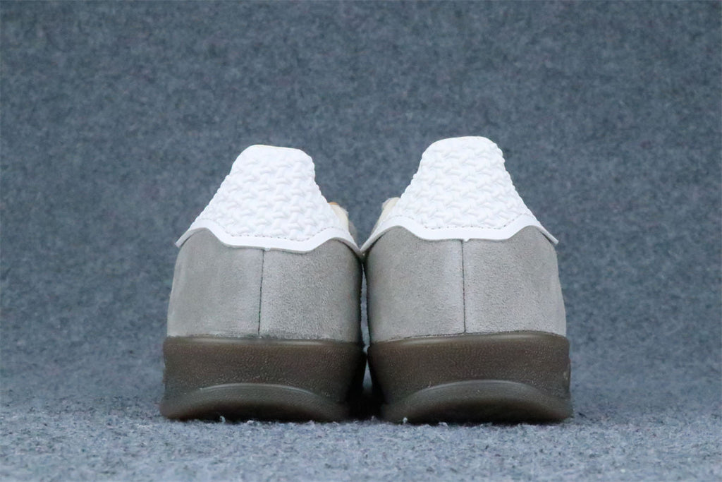 Gazelle Indoor 'Grey Wolf'
