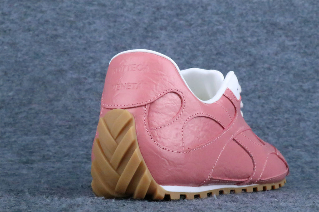 Bottega Veneta Orbit Wmns Flash Sneaker ‘Camelia’